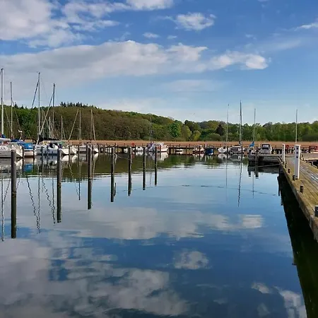 Ferienwohnung Am Hafen Lägenhet Ralswiek